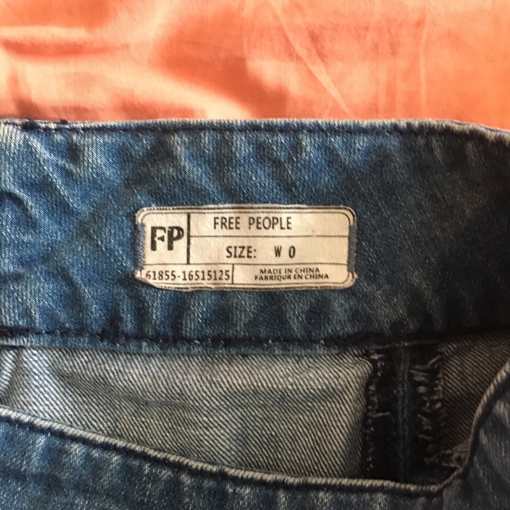 FP Jean Mini - Picture 3 of 3